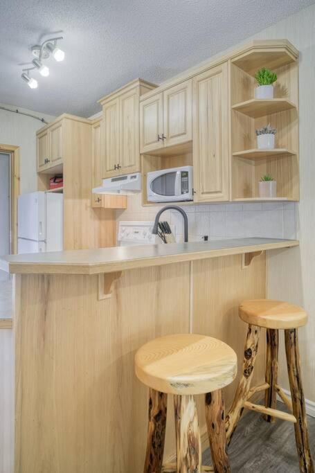 5 Mins To Banff - Cozy Townhome 2Br&2Bath - Banff Pass Included Κάνμορ Εξωτερικό φωτογραφία