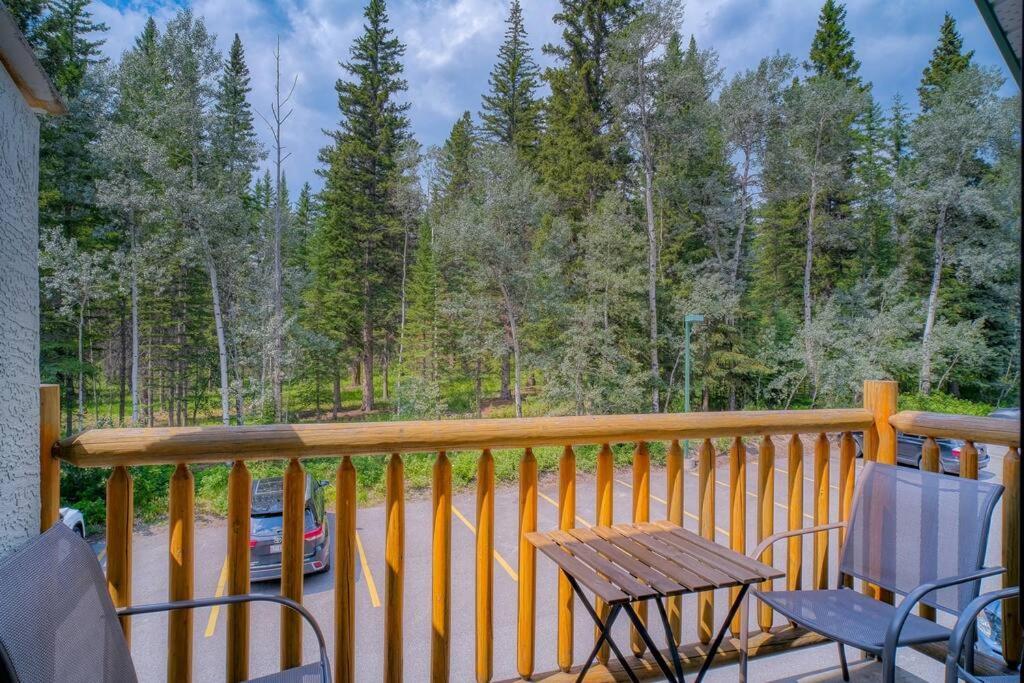 5 Mins To Banff - Cozy Townhome 2Br&2Bath - Banff Pass Included Κάνμορ Εξωτερικό φωτογραφία