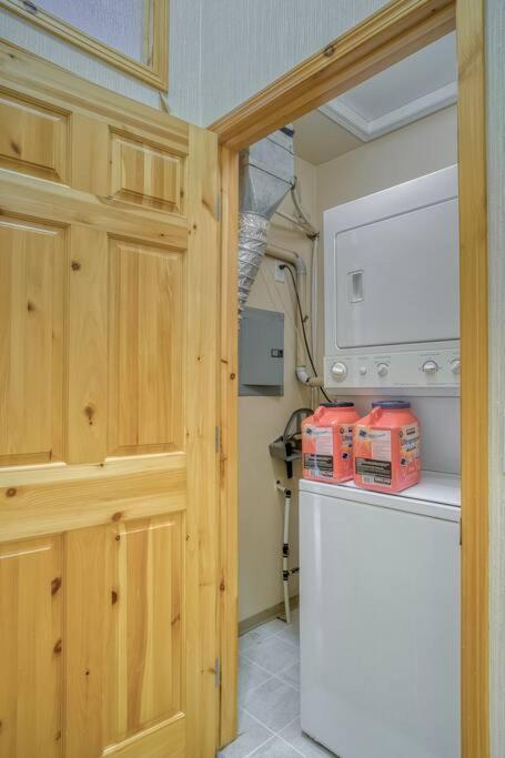 5 Mins To Banff - Cozy Townhome 2Br&2Bath - Banff Pass Included Κάνμορ Εξωτερικό φωτογραφία